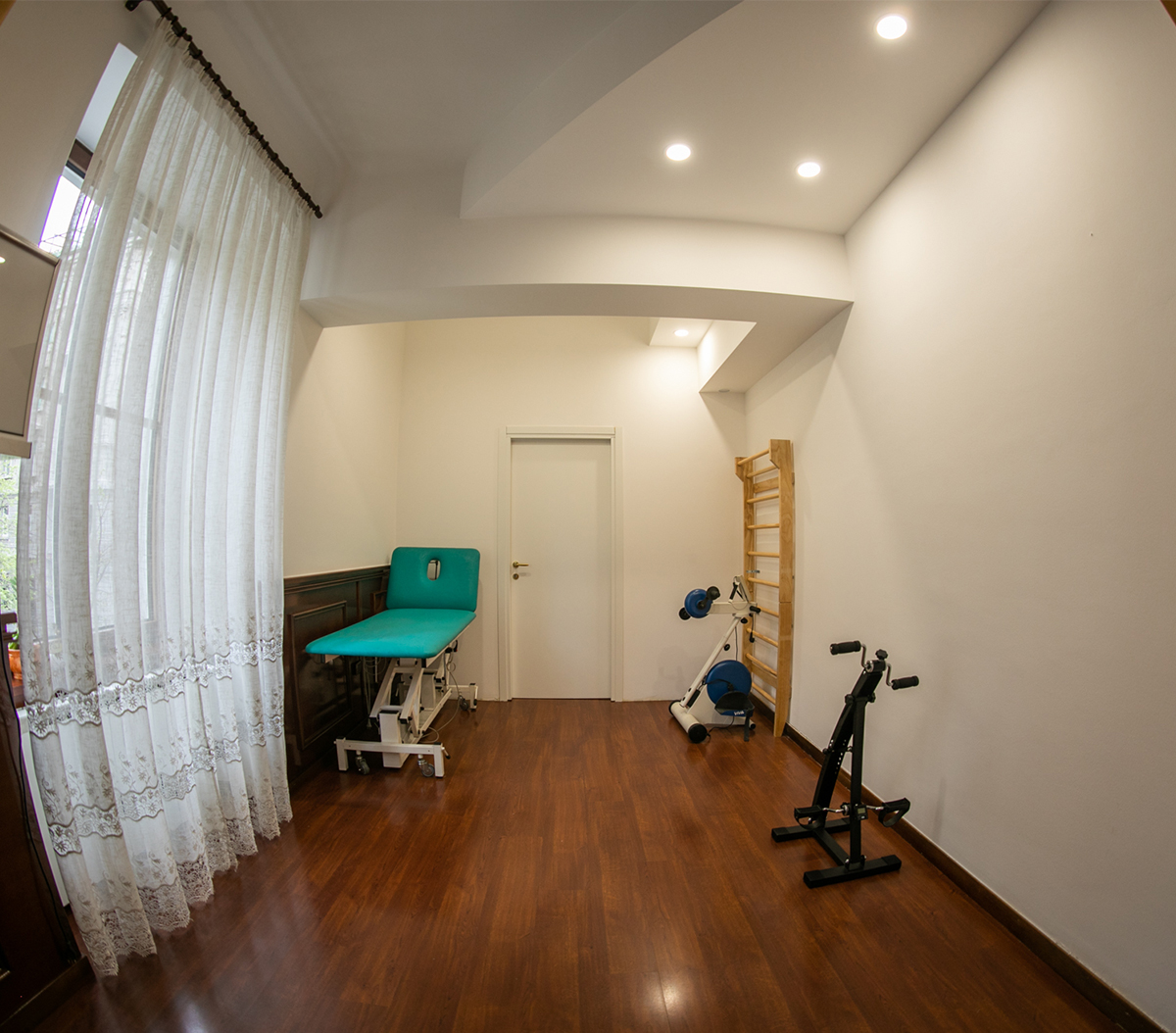 Sala fisioterapia attrezzata